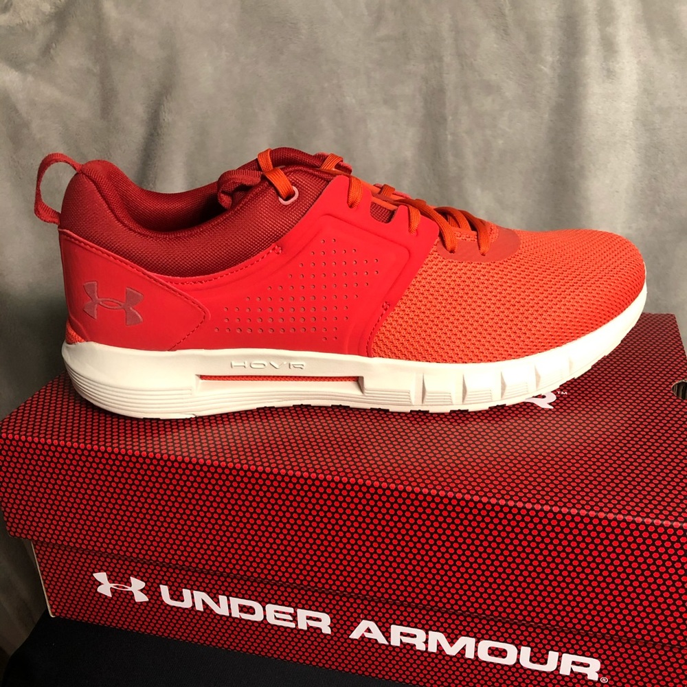 BRAND NEW Under Armour Men’s Size 12 Hovr